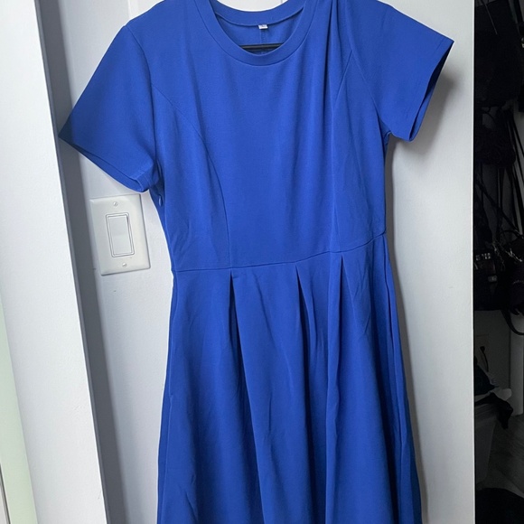 Blue Dress - Picture 2 of 3